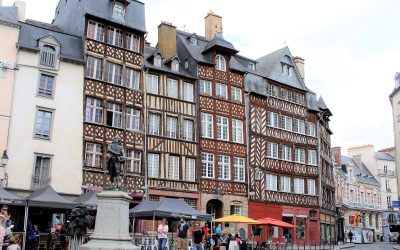 Pourquoi les toits en ardoise dominent le paysage rennais ?